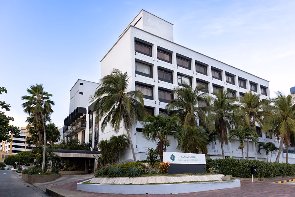 Fachada Faranda Express Puerta del Sol Barranquilla
