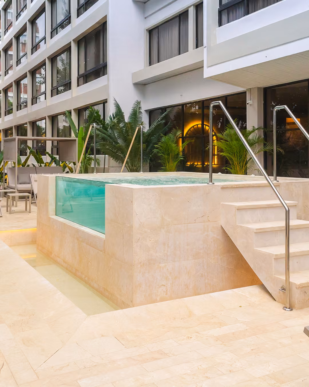 Jacuzzi